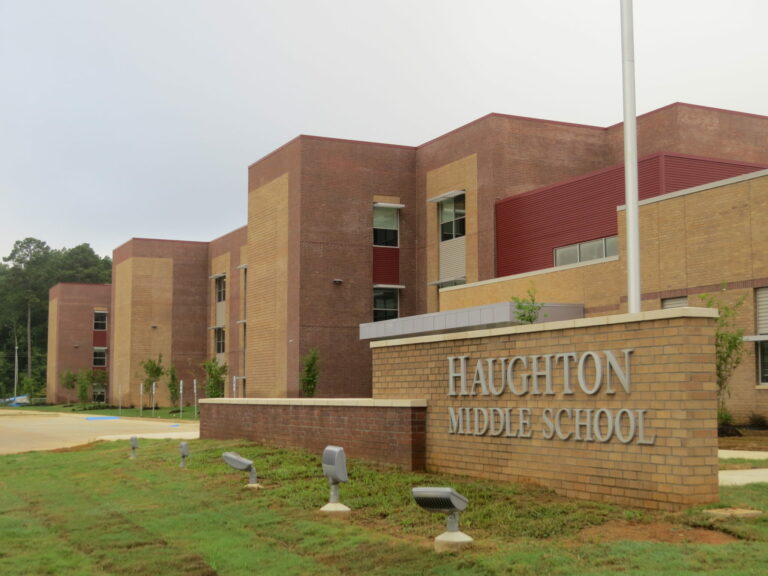 Haughton Middle School Hand Construction